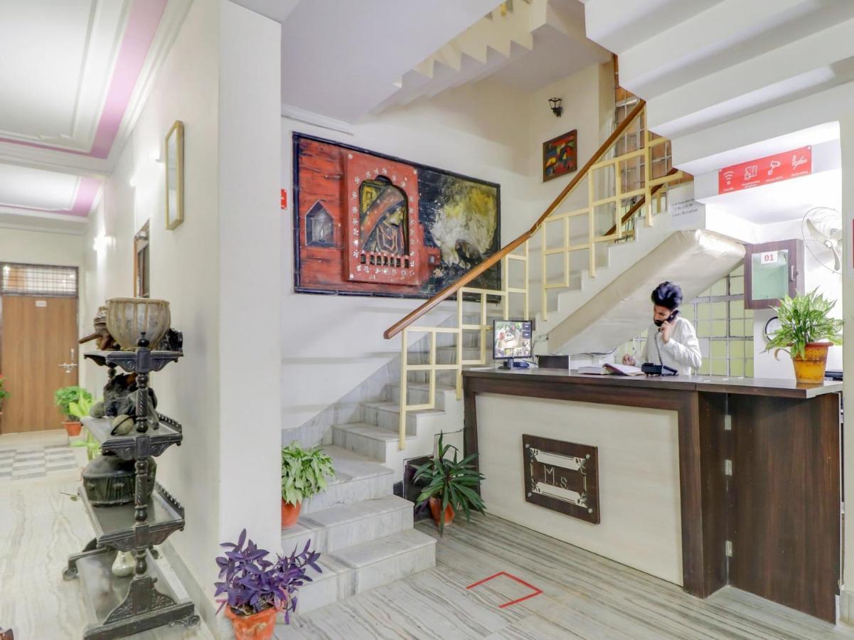 Super Oyo Capital O Heritage House Colonelganj Exterior foto